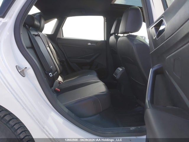 3VWE57BUXMM076647 Volkswagen Jetta Highline