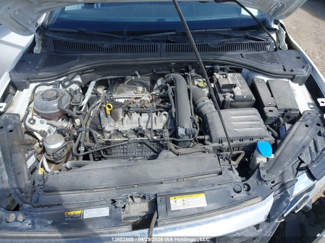 3VWE57BUXMM076647 Volkswagen Jetta Highline