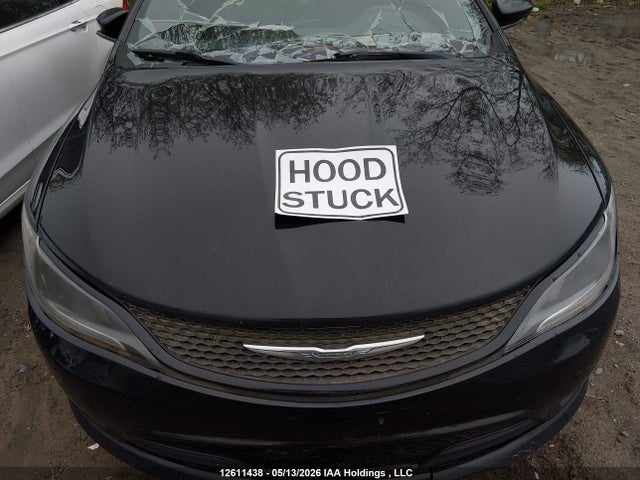 12611438 :رقم المزاد ، 1C3CCCBG0GN180713 vin ، 2016 Chrysler 200 S مزاد بيع