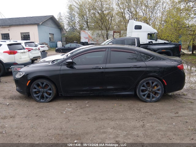 12611438 :رقم المزاد ، 1C3CCCBG0GN180713 vin ، 2016 Chrysler 200 S مزاد بيع