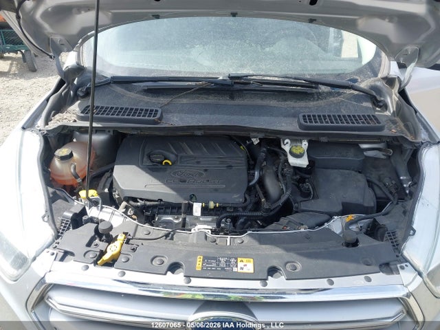 1FMCU9GD8HUC29704 Ford ESCAPE SE