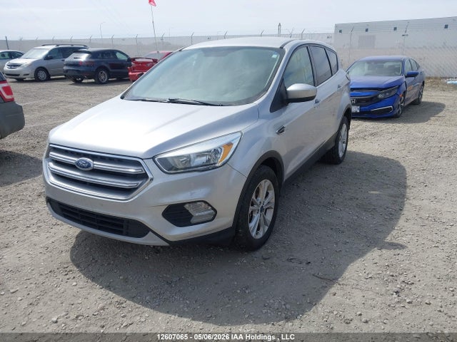 1FMCU9GD8HUC29704 Ford ESCAPE SE
