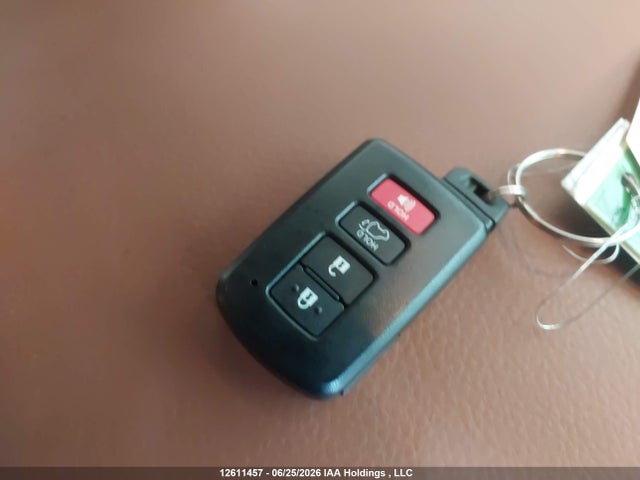 12611457 :رقم المزاد ، 5TDGY5B17MS181336 vin ، 2021 Toyota Sequoia Platinum مزاد بيع