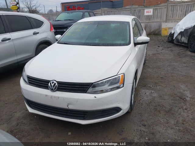 2012 Volkswagen Jetta 2.0l Comfortline მანქანა იყიდება აუქციონზე, vin: 3VWDK7AJ3CM301548, აუქციონის ნომერი: 12585582