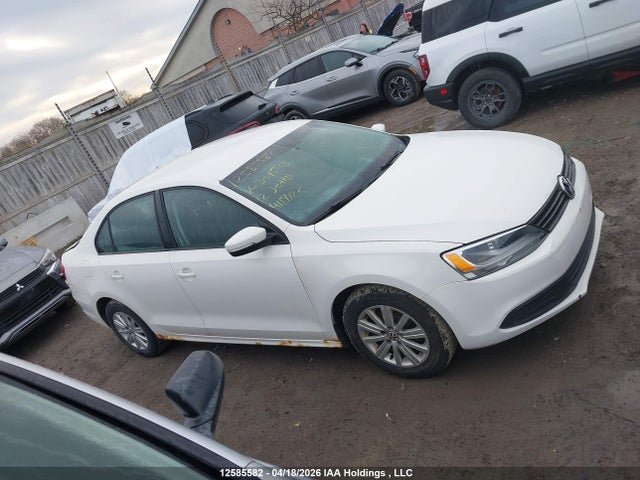 2012 Volkswagen Jetta 2.0l Comfortline მანქანა იყიდება აუქციონზე, vin: 3VWDK7AJ3CM301548, აუქციონის ნომერი: 12585582