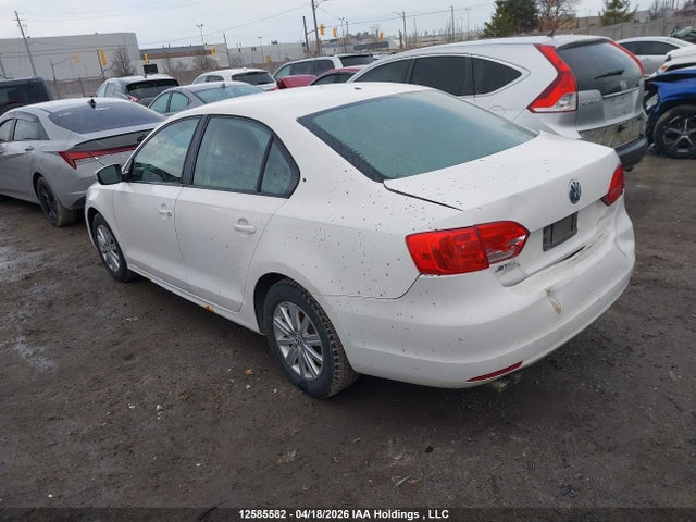 2012 Volkswagen Jetta 2.0l Comfortline მანქანა იყიდება აუქციონზე, vin: 3VWDK7AJ3CM301548, აუქციონის ნომერი: 12585582