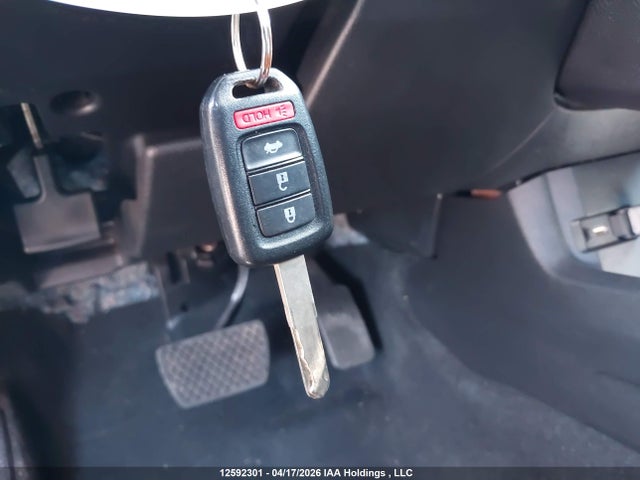 12592301 :رقم المزاد ، 2HGFC2F58LH031076 vin ، 2020 Honda Civic Lx مزاد بيع