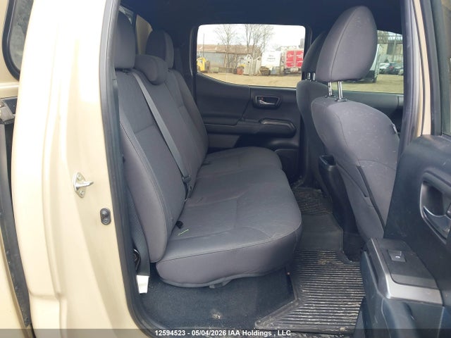 5TFCZ5AN5JX123084 Toyota Tacoma Trd Off Road/trd Sport