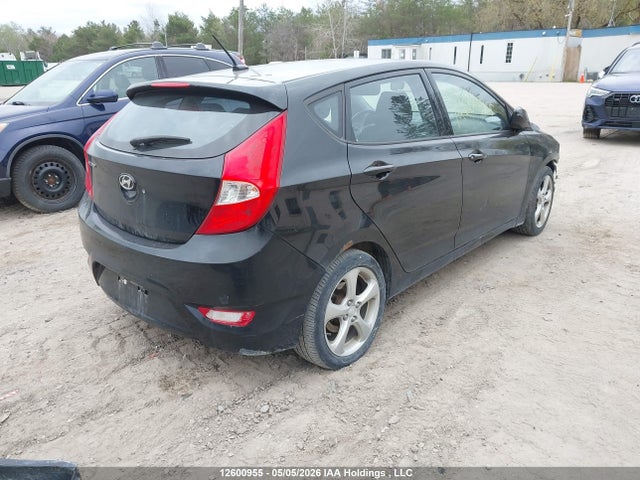 KMHCT5AE4FU233808 Hyundai ACCENT GL