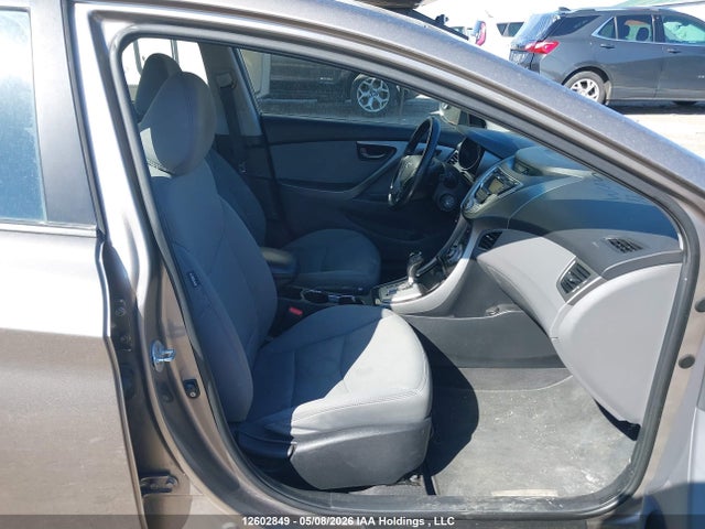 Продажа на аукционе авто 2012 Hyundai Elantra Gls, vin: 5NPDH4AE4CH071740, номер лота: 12602849
