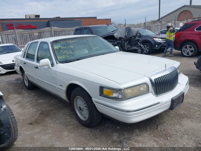 Продажа на аукционе авто 1996 Lincoln Town Car Sgn/dmnd Anv/cypress/jn, vin: 1LNLM82W7TY725307, номер лота: 12603604