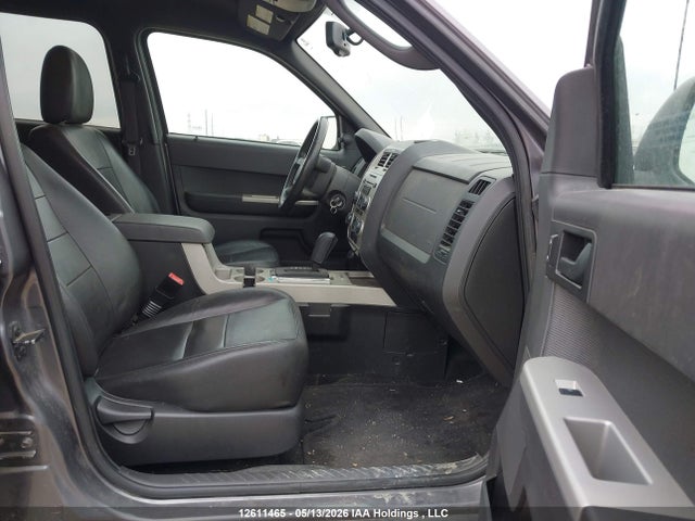 2010 Ford Escape Xlt მანქანა იყიდება აუქციონზე, vin: 1FMCU9DG9AKD23266, აუქციონის ნომერი: 12611465