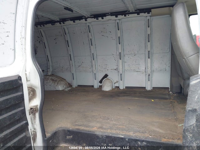 1GTW7BFF8H1329306 GMC Savana 2500 Work Van