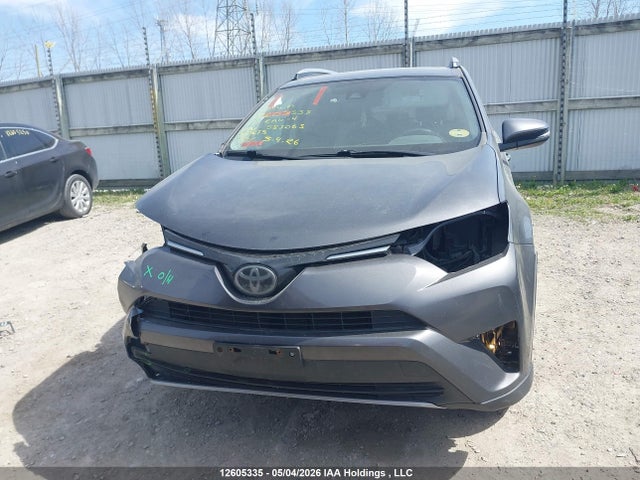 2017 Toyota Rav4 Xle მანქანა იყიდება აუქციონზე, vin: 2T3RFREV6HW583065, აუქციონის ნომერი: 12605335