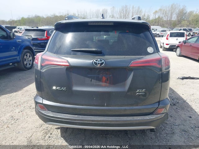2017 Toyota Rav4 Xle მანქანა იყიდება აუქციონზე, vin: 2T3RFREV6HW583065, აუქციონის ნომერი: 12605335