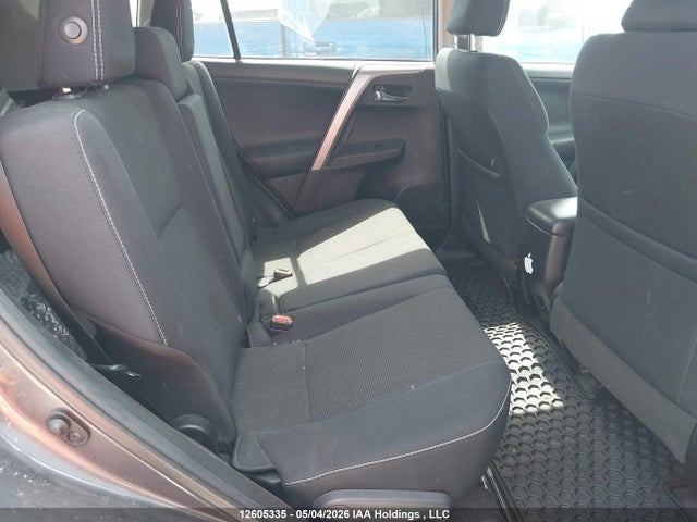 2017 Toyota Rav4 Xle მანქანა იყიდება აუქციონზე, vin: 2T3RFREV6HW583065, აუქციონის ნომერი: 12605335