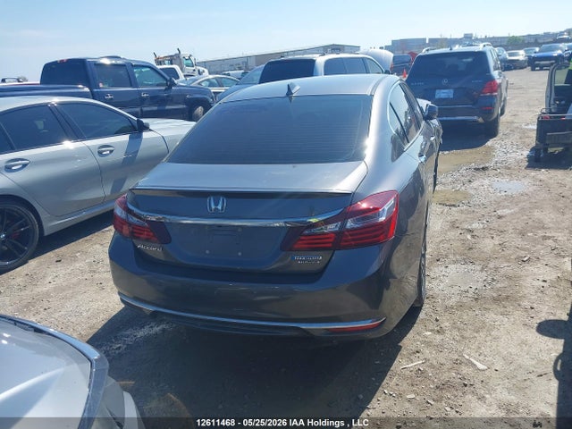 12611468 :رقم المزاد ، JHMCR6F75HC800179 vin ، 2017 Honda Accord Touring Hybrid مزاد بيع