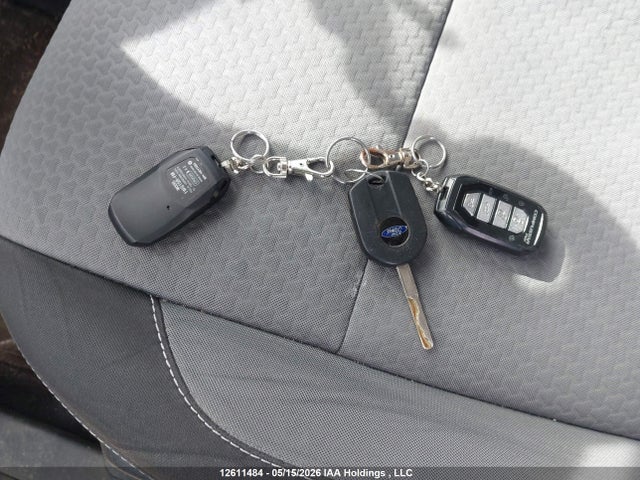 12611484 :رقم المزاد ، 1FMCU9GD0HUC68772 vin ، 2017 Ford Escape Se مزاد بيع