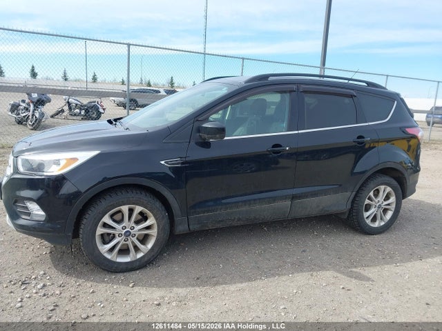 12611484 :رقم المزاد ، 1FMCU9GD0HUC68772 vin ، 2017 Ford Escape Se مزاد بيع