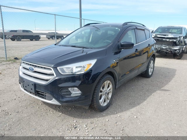 12611484 :رقم المزاد ، 1FMCU9GD0HUC68772 vin ، 2017 Ford Escape Se مزاد بيع