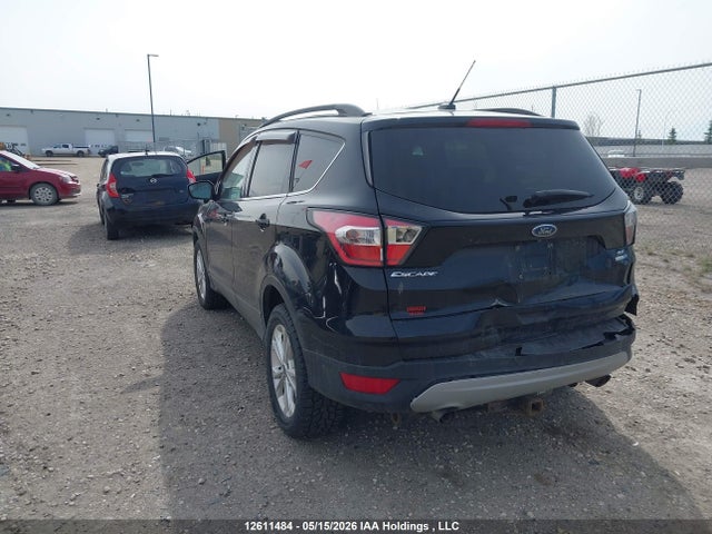 12611484 :رقم المزاد ، 1FMCU9GD0HUC68772 vin ، 2017 Ford Escape Se مزاد بيع