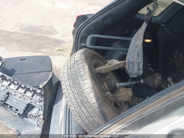 1C4PJLCB4FW560149 Jeep Cherokee North