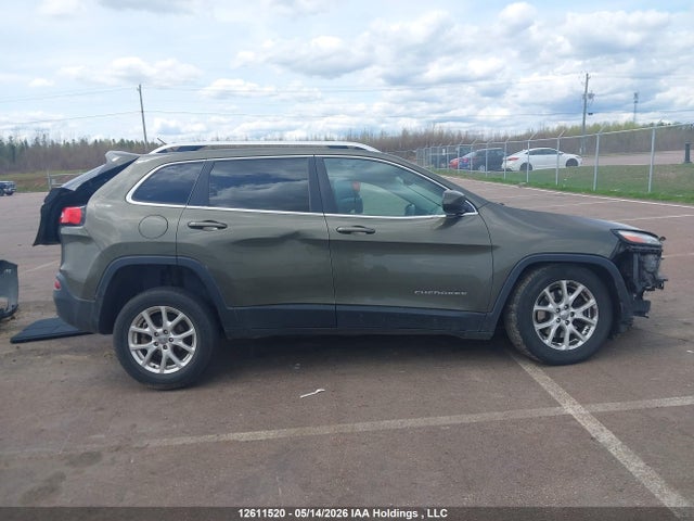 1C4PJLCB4FW560149 Jeep Cherokee North