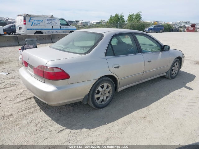 Продажа на аукционе авто 1998 Honda Accord Ex, vin: 1HGCG5653WA802684, номер лота: 12611533