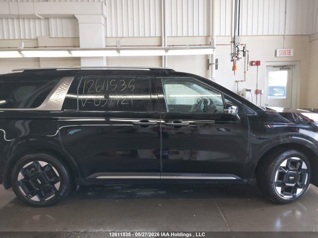 2025 Kia Carnival Ex მანქანა იყიდება აუქციონზე, vin: KNDNC5KA6S6054421, აუქციონის ნომერი: 12611535