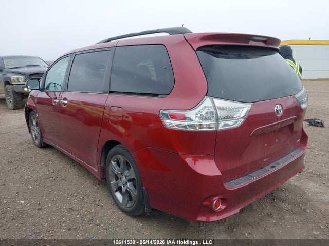 12611539 :رقم المزاد ، 5TDXK3DC7DS376244 vin ، 2013 Toyota Sienna Sport مزاد بيع