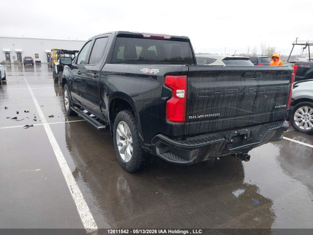 1GCPYBEK8MZ104380 Chevrolet Silverado 1500 Custom