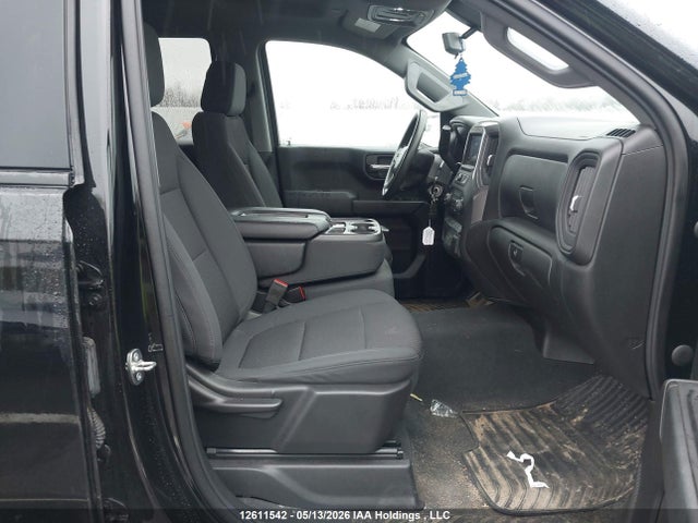 1GCPYBEK8MZ104380 Chevrolet Silverado 1500 Custom