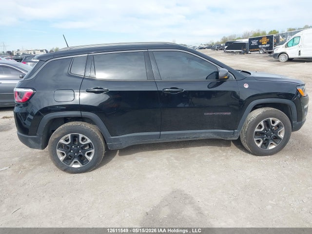 3C4NJDDBXHT688139 Jeep New Compass Trailhawk