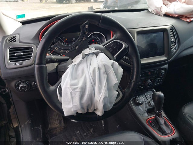 3C4NJDDBXHT688139 Jeep New Compass Trailhawk
