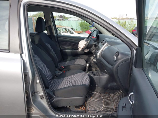 Nissan Micra 2015 3N1CK3CP8FL226464 Image 5