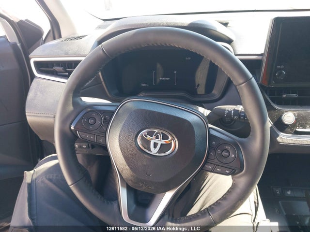 7MUCAABG0TV156122 Toyota Corolla Cross Le