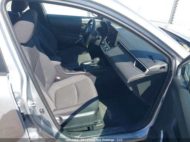 7MUCAABG0TV156122 Toyota Corolla Cross Le