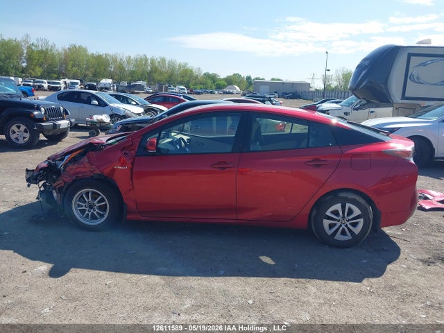 Toyota Prius Technology 2018 JTDKARFU0J3055777 Image 15