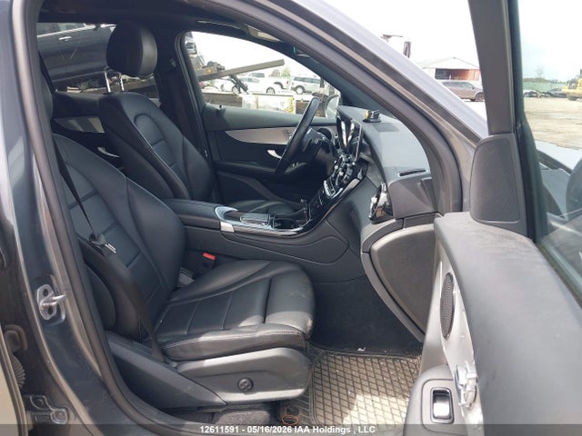 W1N0G8EB5NV353180 Mercedes-Benz Glc 300 4matic