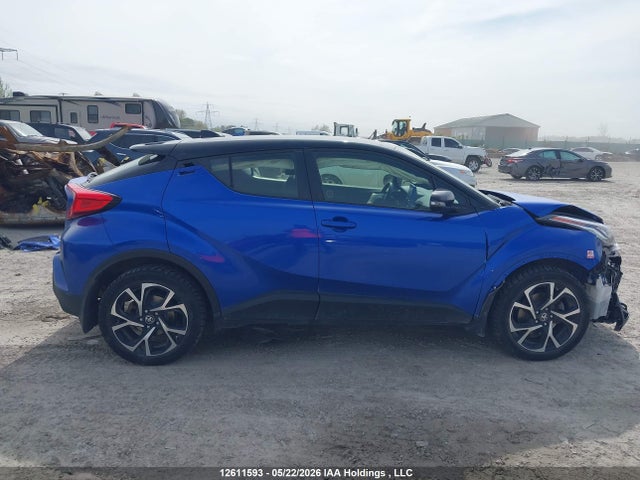JTNKHMBX4N1129813 Toyota C-hr Xle Premium