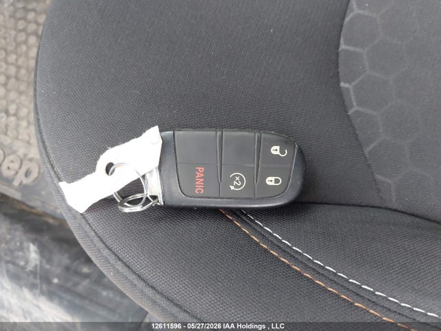 2020 Jeep Compass Upland მანქანა იყიდება აუქციონზე, vin: 3C4NJDAB8LT106892, აუქციონის ნომერი: 12611596