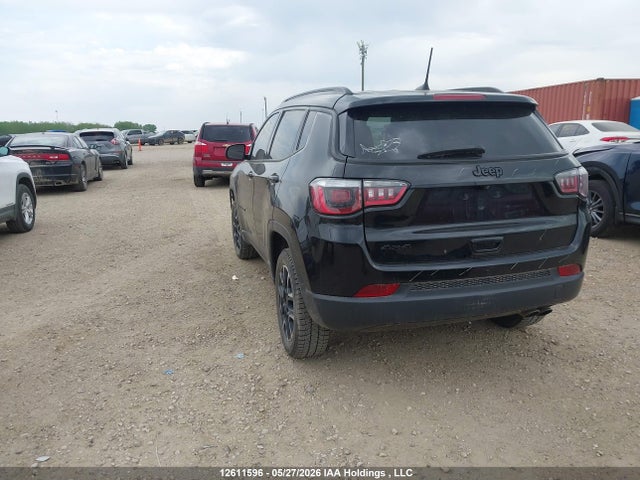 2020 Jeep Compass Upland მანქანა იყიდება აუქციონზე, vin: 3C4NJDAB8LT106892, აუქციონის ნომერი: 12611596