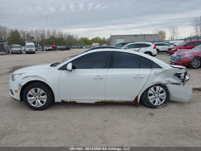 2014 Chevrolet Cruze 1lt მანქანა იყიდება აუქციონზე, vin: 1G1PC5SB5E7334159, აუქციონის ნომერი: 12611603