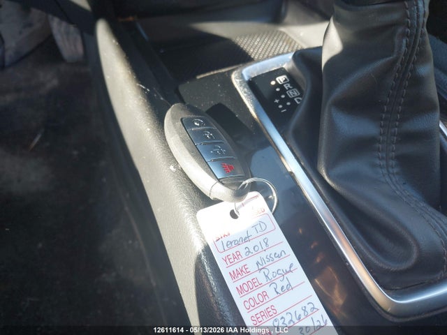 Продаж на аукціоні авто 2018 Nissan Rogue Sv/sl, vin: 5N1AT2MV1JC832682, номер лоту: 12611614