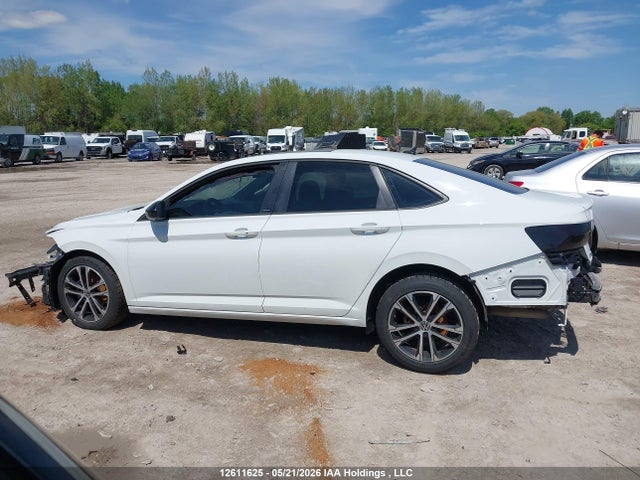 2023 Volkswagen Jetta Comfortline მანქანა იყიდება აუქციონზე, vin: 3VWSM7BUXPM003966, აუქციონის ნომერი: 12611625