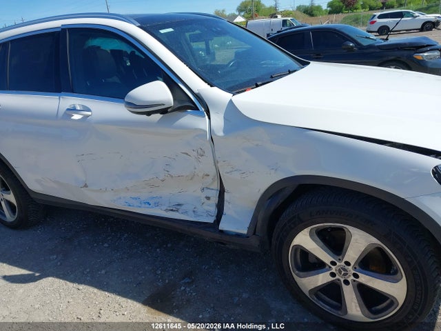 12611645 :رقم المزاد ، W1N0G8EB5NV374790 vin ، 2022 Mercedes-benz Glc 300 4matic مزاد بيع
