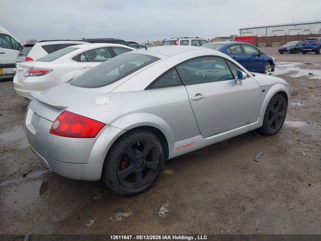 2000 Audi Tt მანქანა იყიდება აუქციონზე, vin: TRUTC28N2Y1001176, აუქციონის ნომერი: 12611647