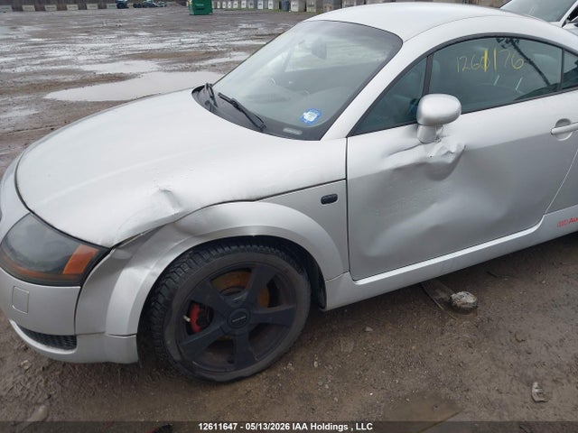 2000 Audi Tt მანქანა იყიდება აუქციონზე, vin: TRUTC28N2Y1001176, აუქციონის ნომერი: 12611647