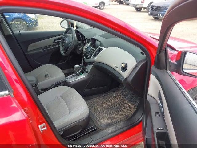1G1PC5SB0F7283218 Chevrolet Cruze 1lt