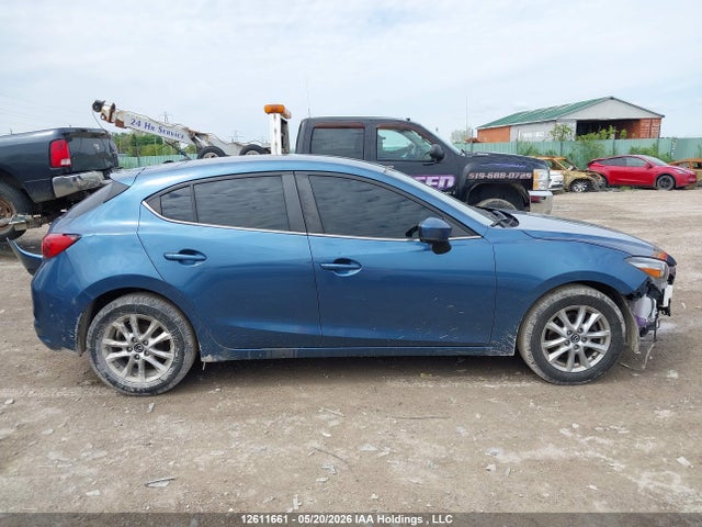 JM1BN1L79J1168904 Mazda 3 TOURING